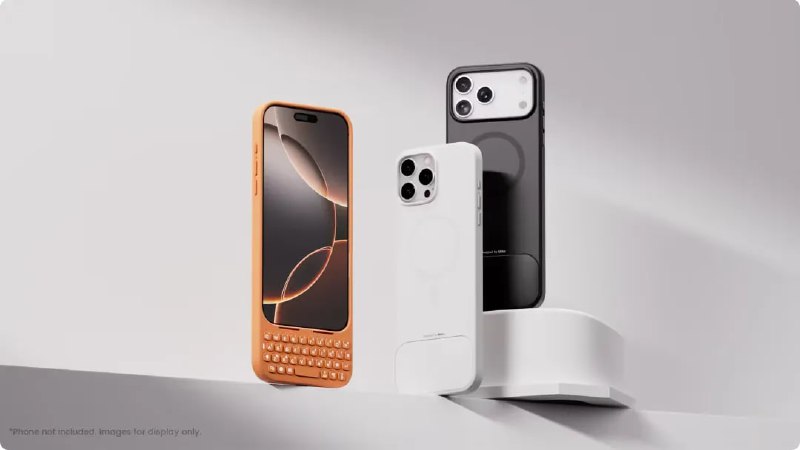 Akko 为 iPhone 17 Pro Max 推出全键盘手机壳知名机械键盘厂商 Akko 近日为新上市的「iPhone 17 Pro Max」推出了一款全新的全键盘手机壳配件「Metakey」